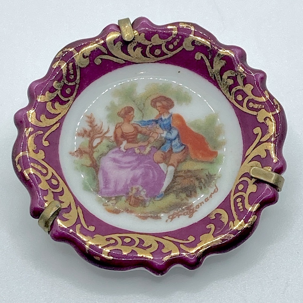 Vtg Charmaine Limoges Fragonard France Hand Painted Miniature Plate Brooch 1.3”